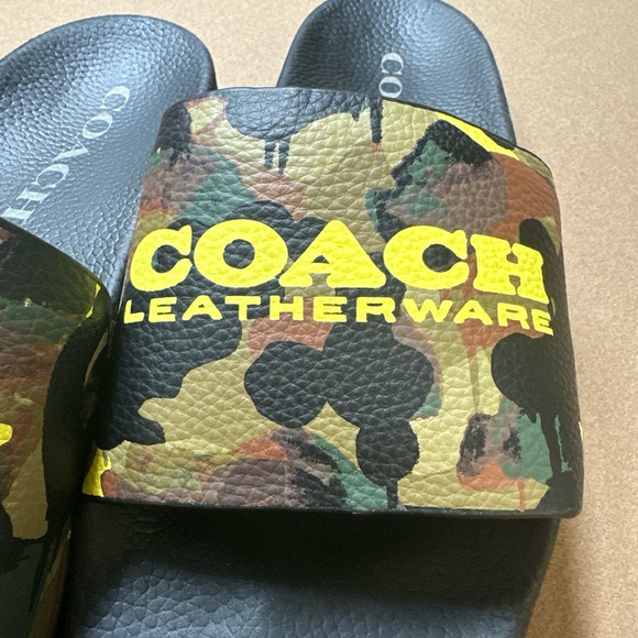 Coach Men's Limited Edition Slides Logo - Picture 3 of 7